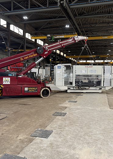 Maken van nieuwe vloer productie hal