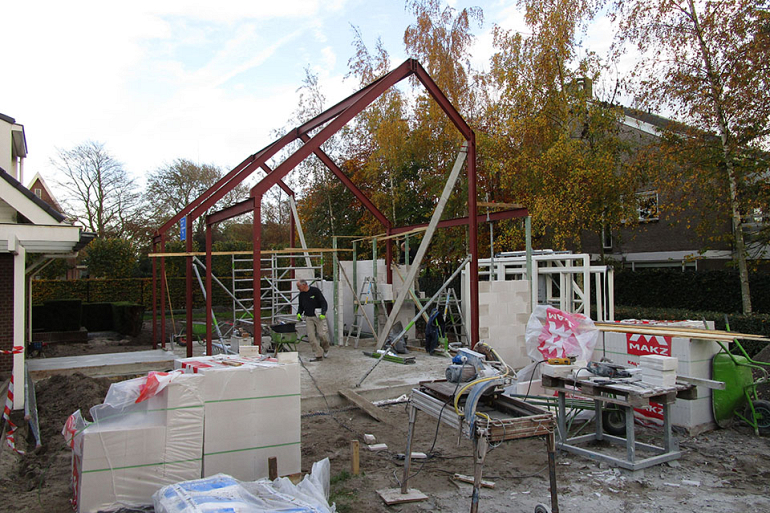 Aanbouw 