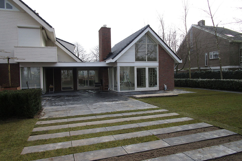 Aanbouw 