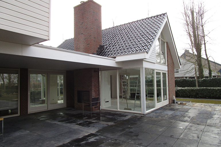 Aanbouw 